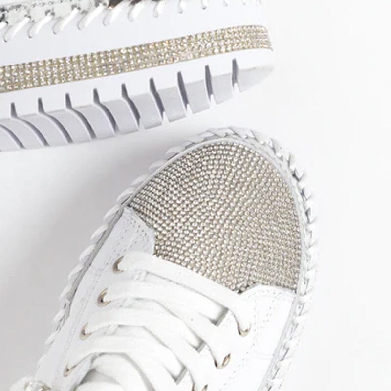 Sneakers Argento brillanti : Unisci stile e comfort nella vita quotidiana 